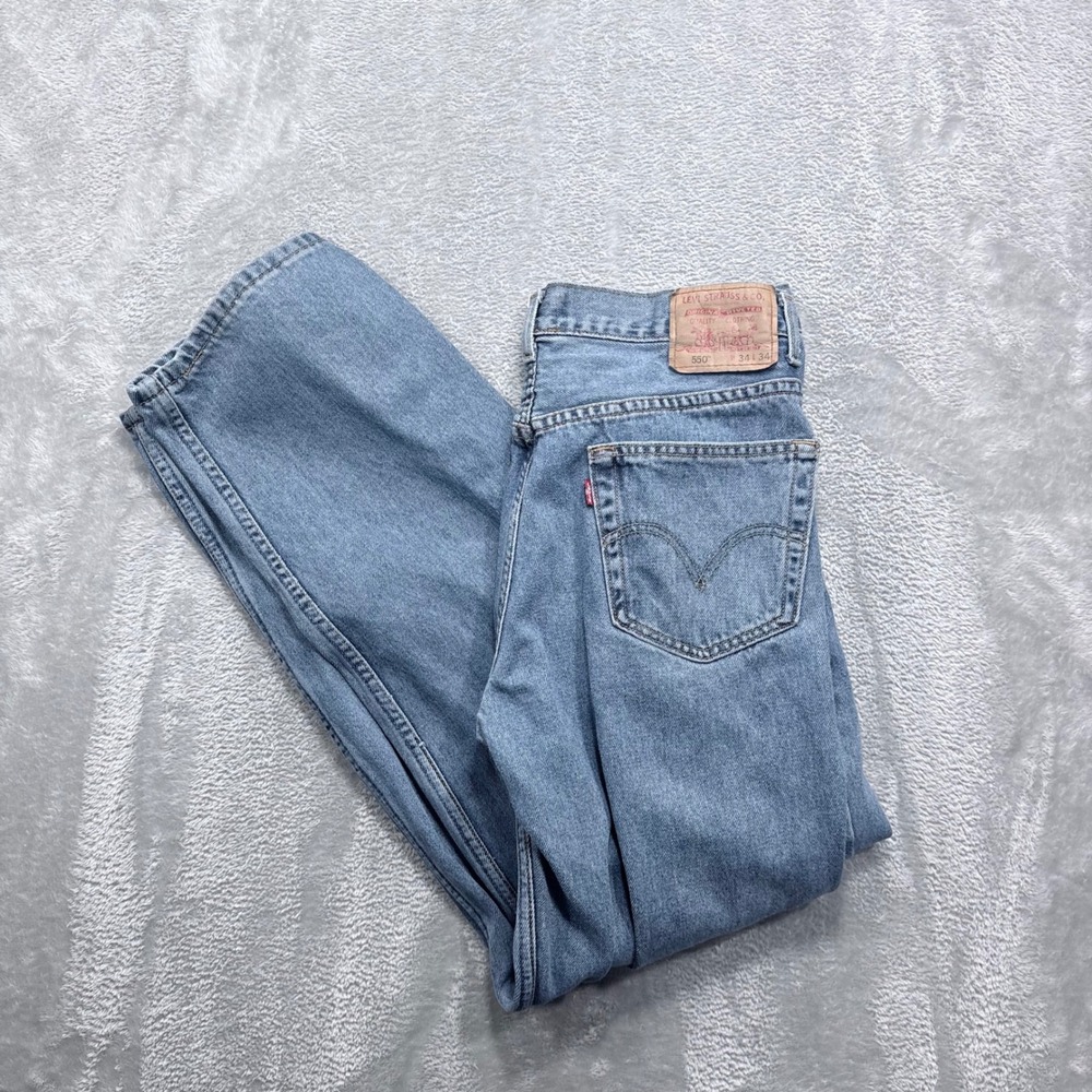 Vintage Y2K Levi's 550 Relaxed Fit Jeans Mens 34x34 Light Wash Blue Tapered Leg‎